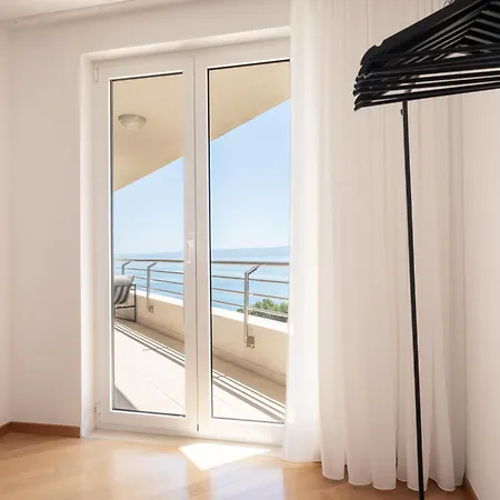 Sea View Apartment By Nono Ban Split Exterior photo